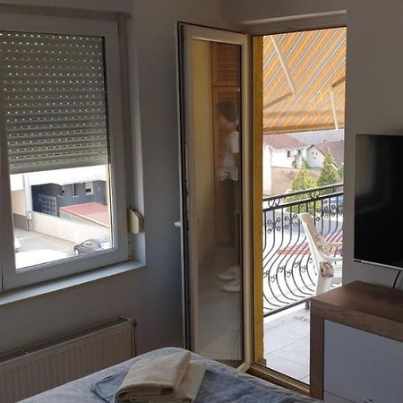 Apartman Anja Novi Sad Extérieur photo