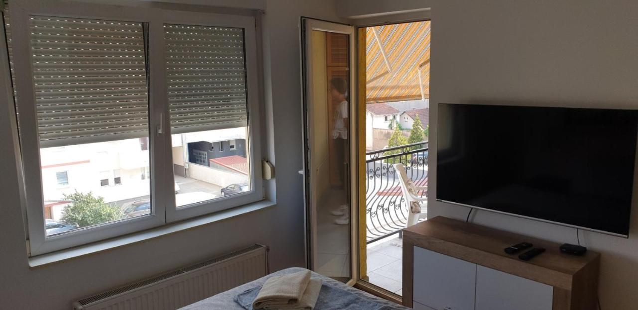 Apartman Anja Novi Sad Extérieur photo