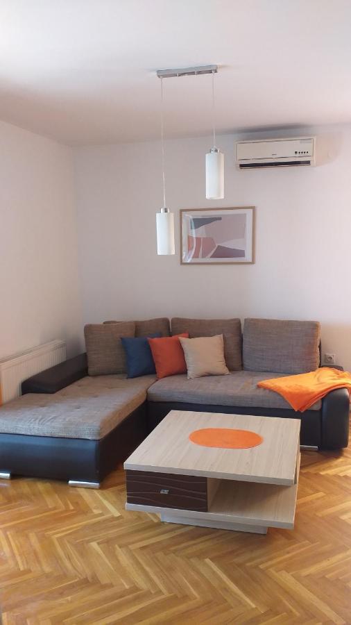 Apartman Anja Novi Sad Extérieur photo
